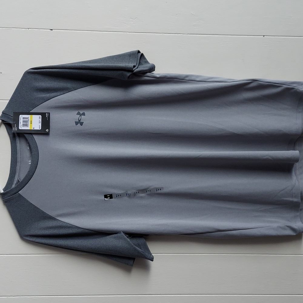 Men's Under Armour t-shirt